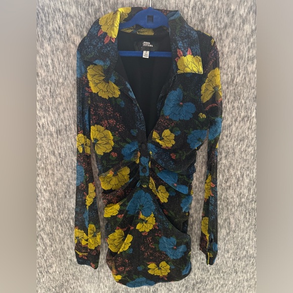 Like new Urban Outfitters dress size small - Picture 2 of 9